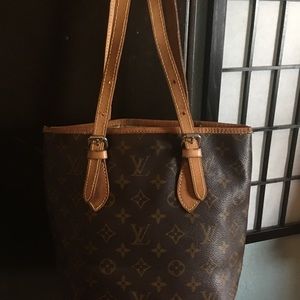 Authentic Louis Vuitton petit bucket